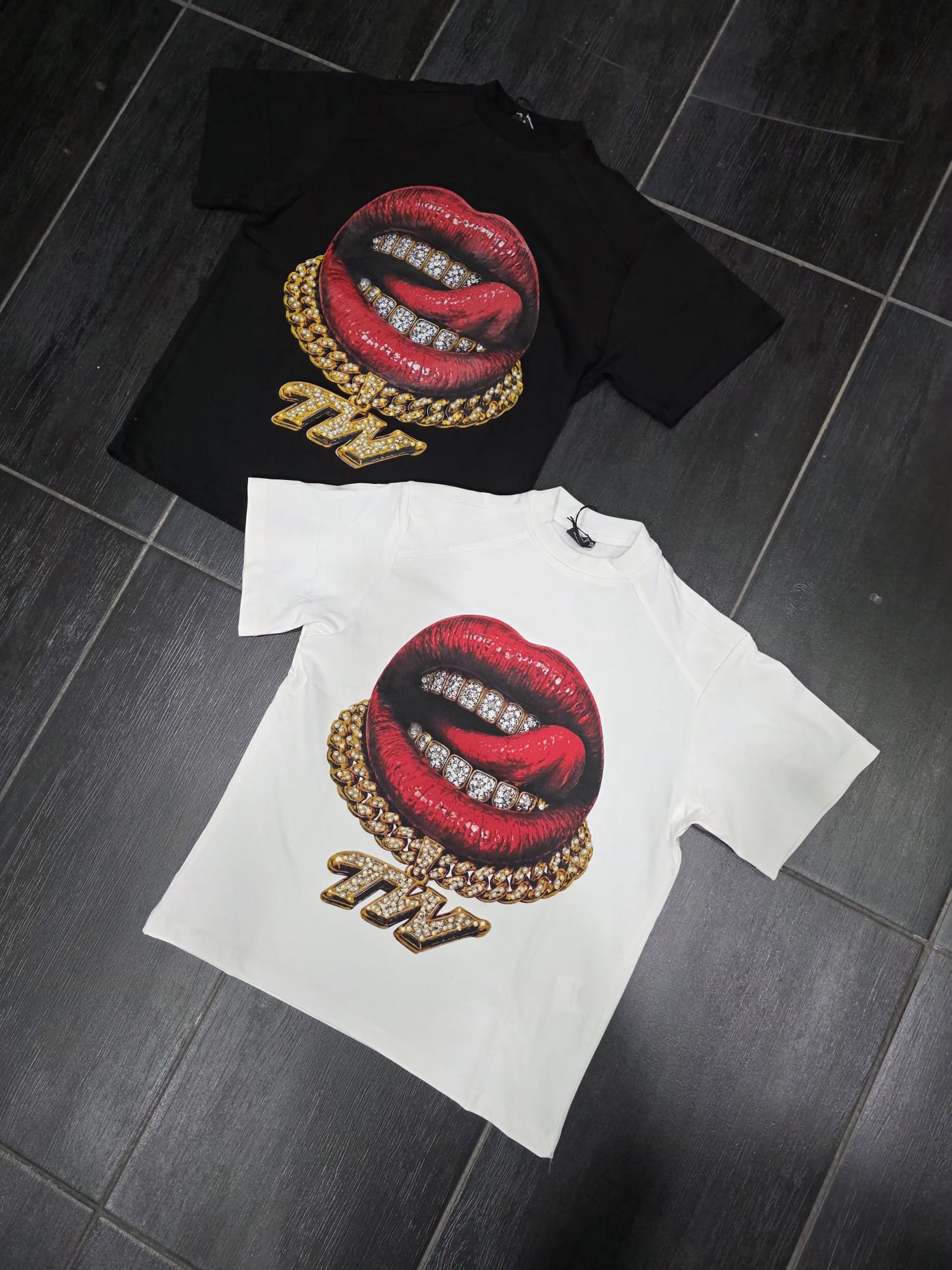 T-SHIRT MOD TW BOCCA