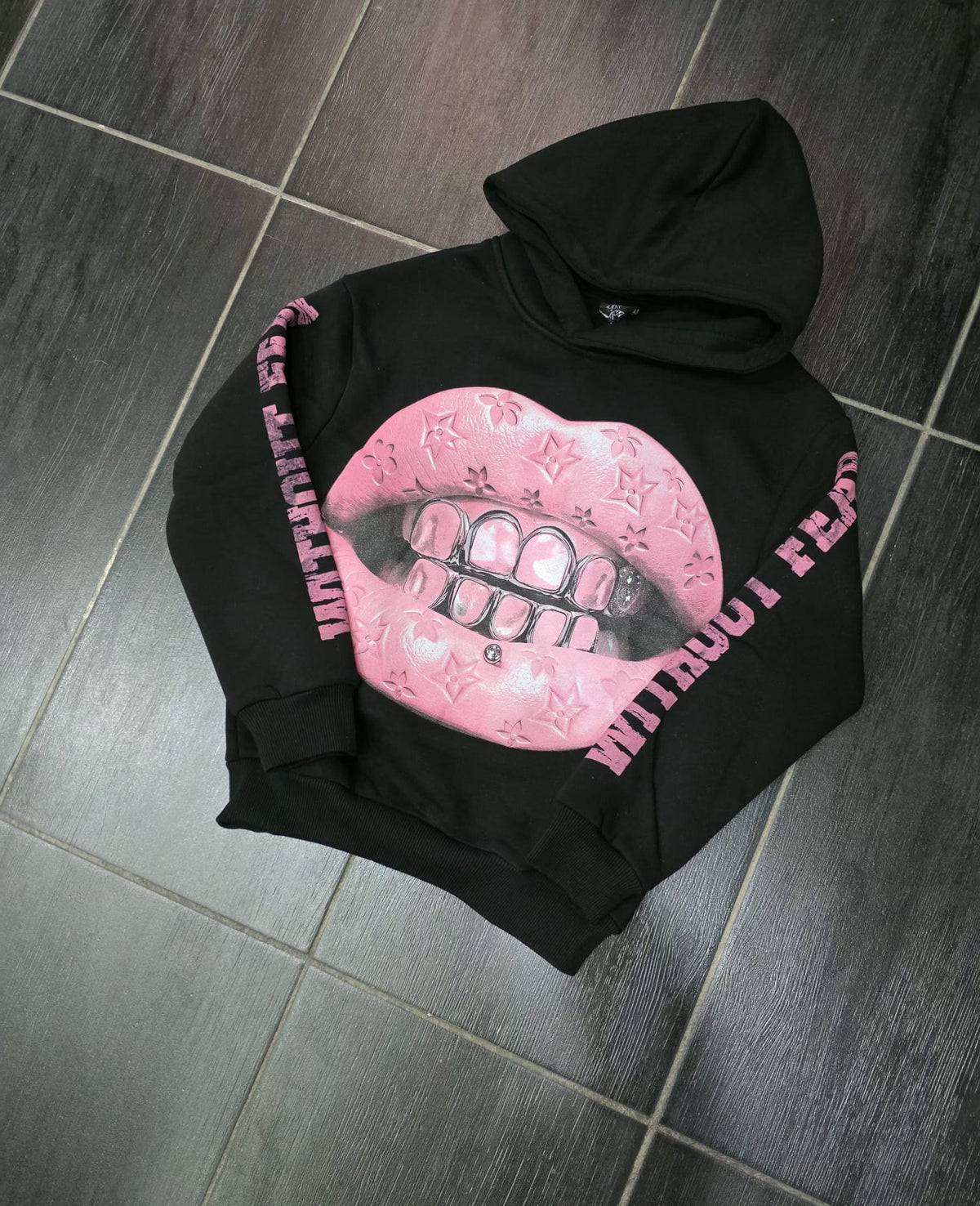 FELPA MOD BOCCA ROSA J